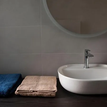 Apartment Shiva's Home: A Pigneto Experience Rome
