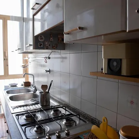 Apartment Shiva's Home: A Pigneto Experience *